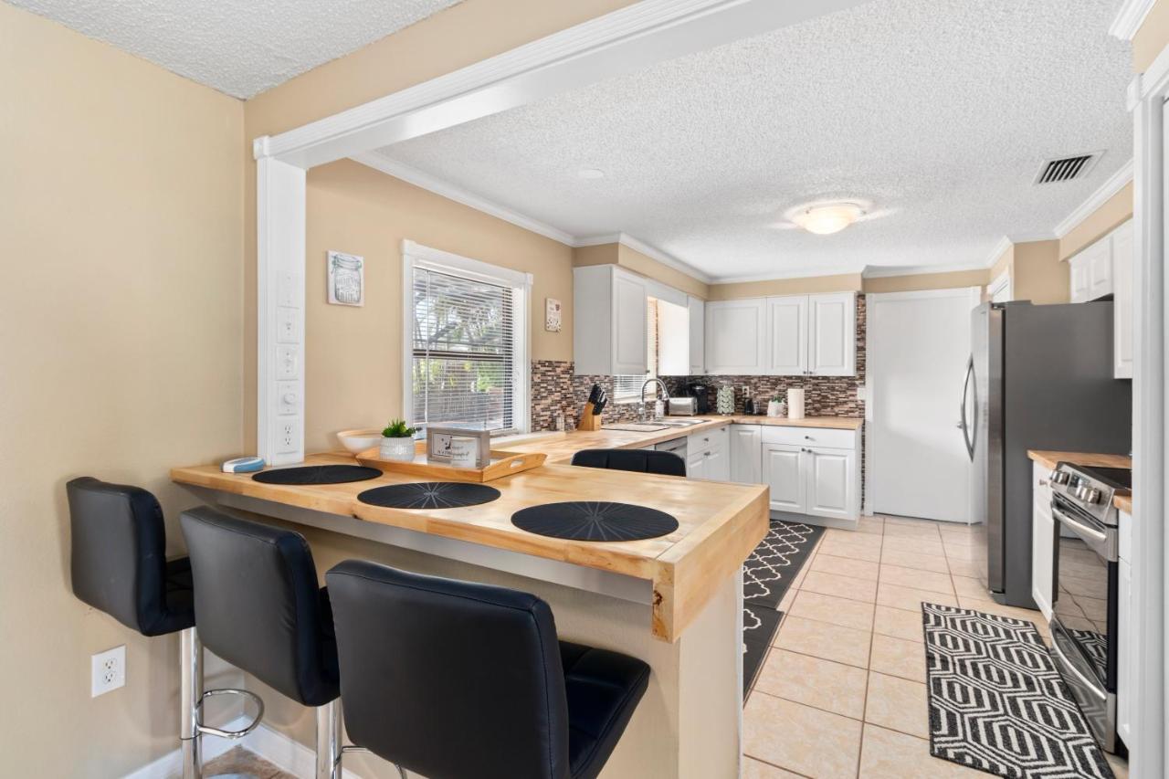 Cozy Family Getaway. Heated Pool And Spa Bradenton Exterior photo